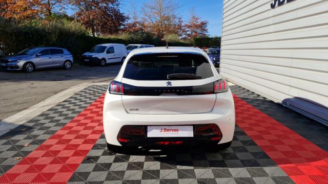 Peugeot 208 image 1