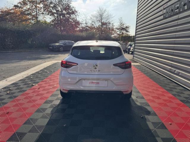 Renault Clio image 8