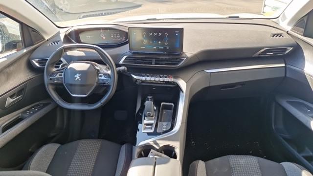 Peugeot 3008 image 7