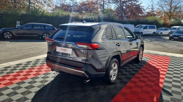 Toyota Rav4 image 7