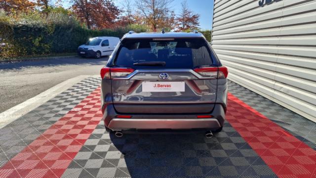 Toyota Rav4 image 3