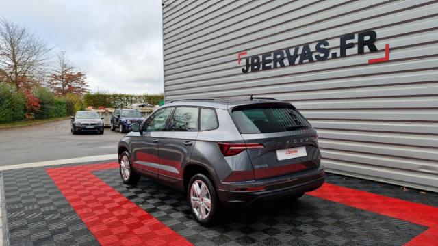 Skoda Karoq image 9