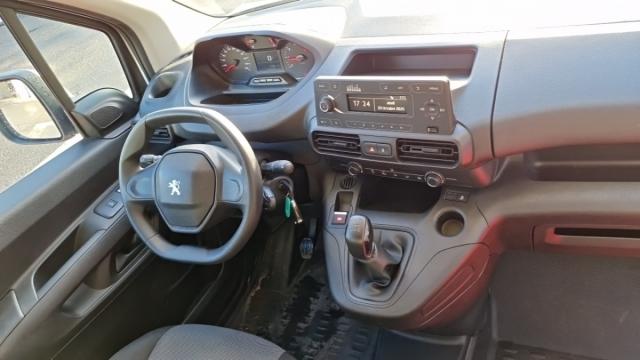 Peugeot Partner image 4