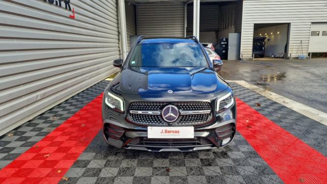 Mercedes Benz Glb image 8
