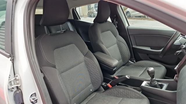 Renault Clio image 3
