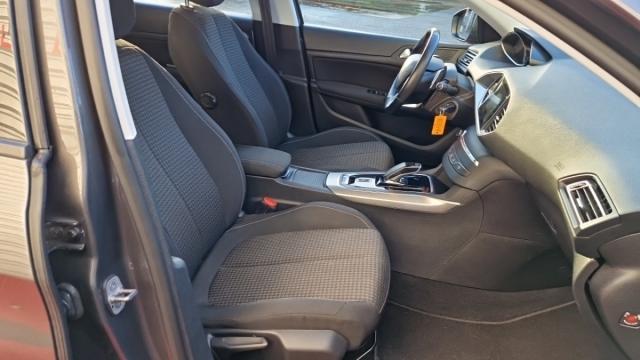 Peugeot 308 Sw image 1