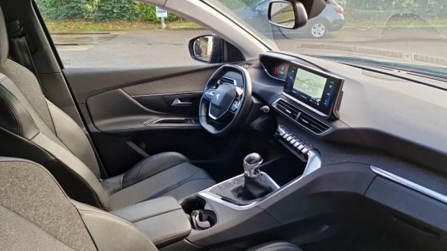Peugeot 5008 image 5