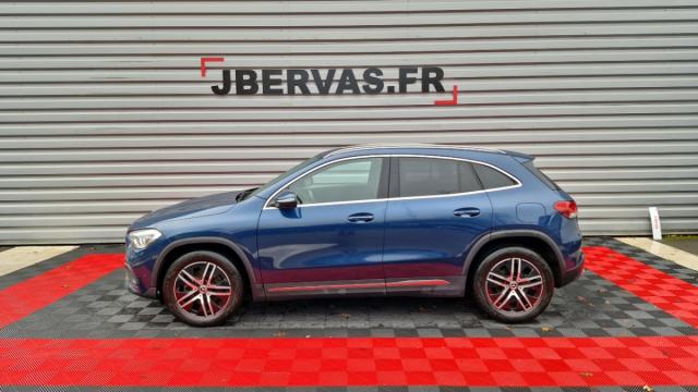 Mercedes Benz Gla image 1