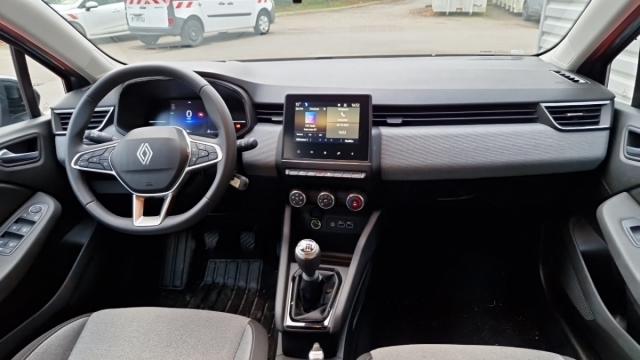 Renault Clio image 2