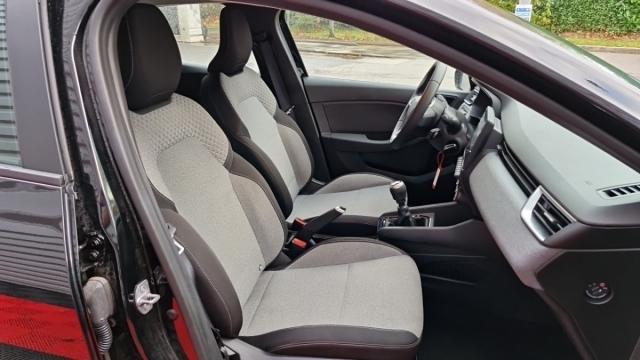 Renault Clio image 2