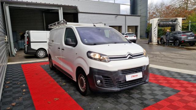 Citroen Jumpy image 2
