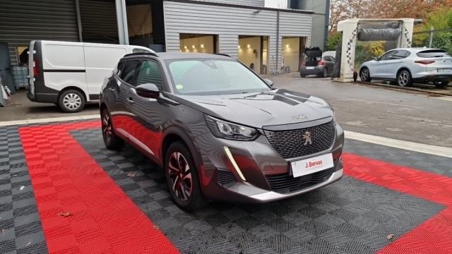 Peugeot 2008 image 3