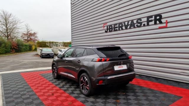 Peugeot 2008 image 2