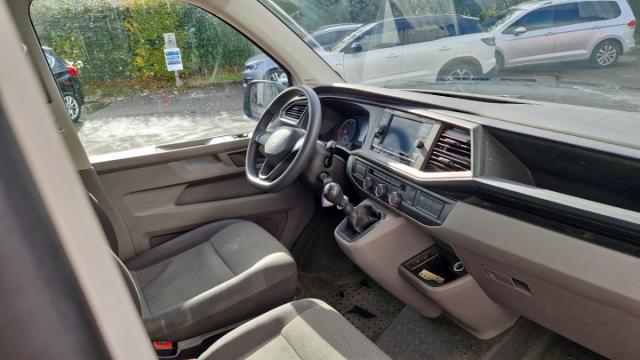 Volkswagen Transporter image 4
