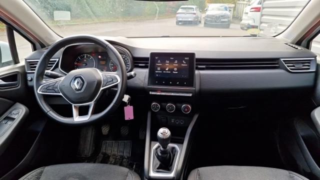 Renault Clio image 9