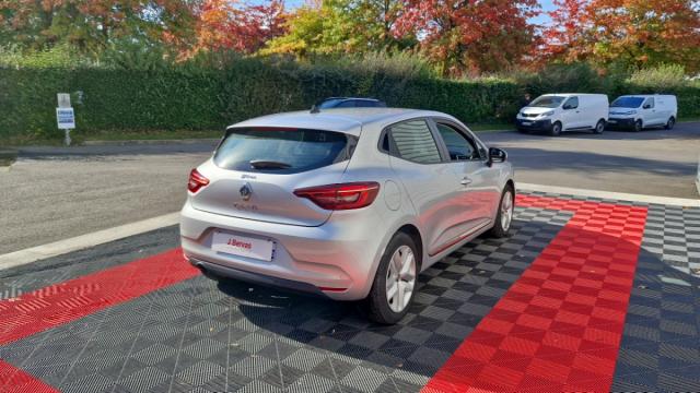 Renault Clio image 6