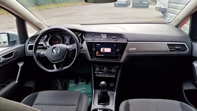 Volkswagen Touran image 6