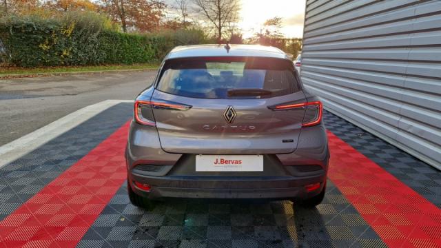 Renault Captur image 8