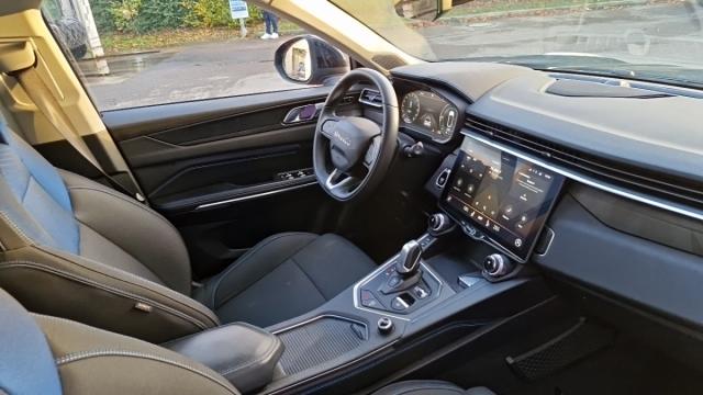 Lynk & Co 01 image 1