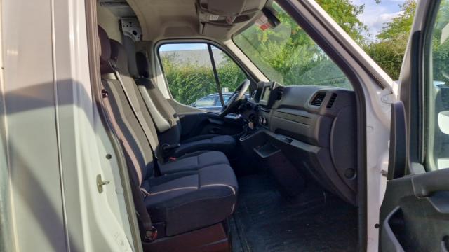 Renault Master image 9