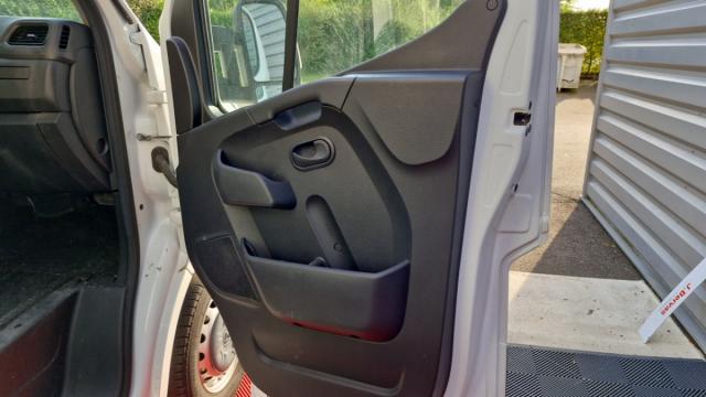 Renault Master image 7