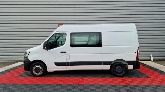 Renault Master image 1