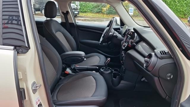 Mini 5 Portes image 5