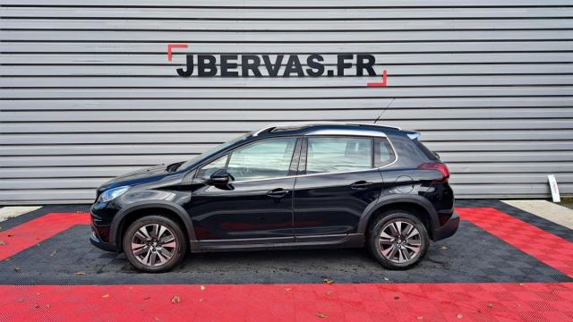 Peugeot 2008 image 3