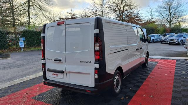 Renault Trafic image 4