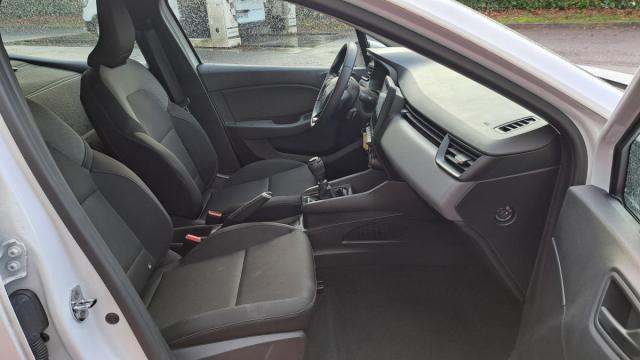 Renault Clio image 1