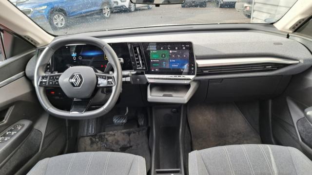 Renault Mégane E-Tech image 5