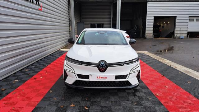 Renault Mégane E-Tech image 1