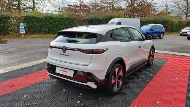 Renault Mégane E-Tech image 4