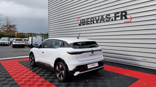 Renault Mégane E-Tech image 8