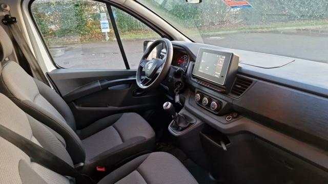 Renault Trafic image 5