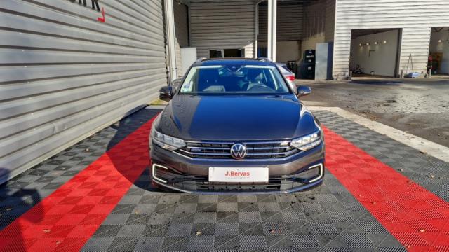 Volkswagen Passat Sw image 9