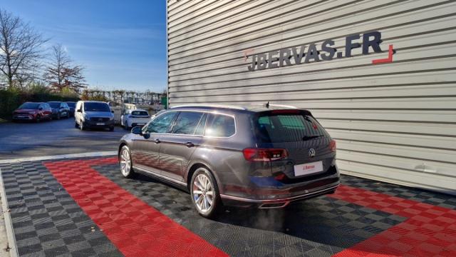 Volkswagen Passat Sw image 7