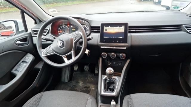 Renault Clio image 2