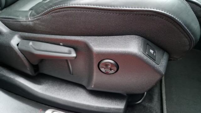 Peugeot 5008 image 7