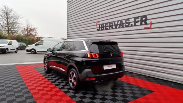 Peugeot 5008 image 2