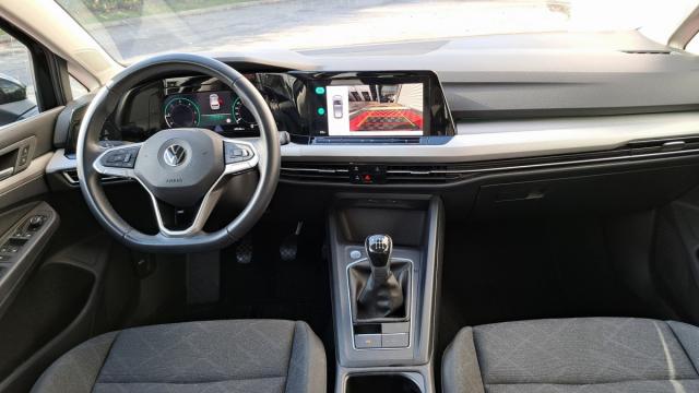 Volkswagen Golf image 6