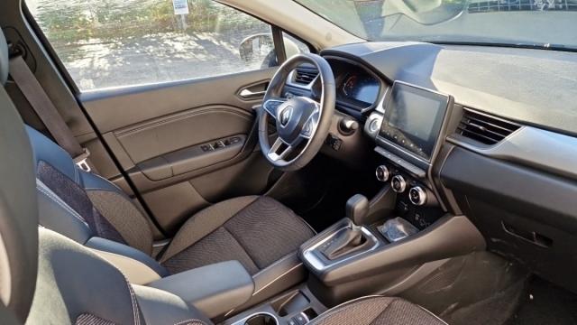 Renault Captur image 2