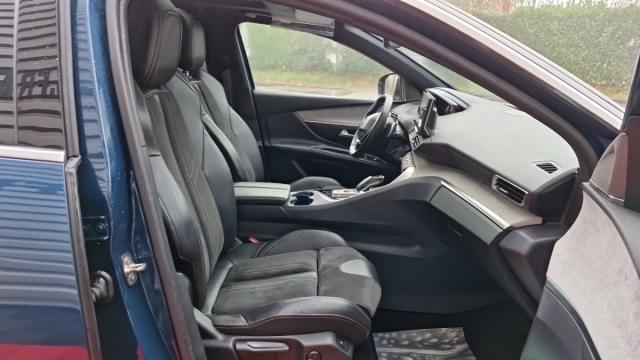 Peugeot 5008 image 4
