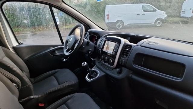 Renault Trafic image 5