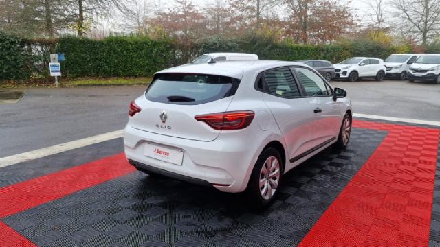 Renault Clio image 1