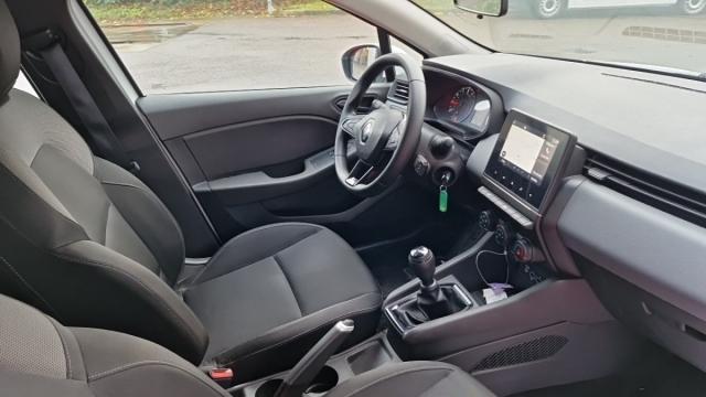 Renault Clio image 2