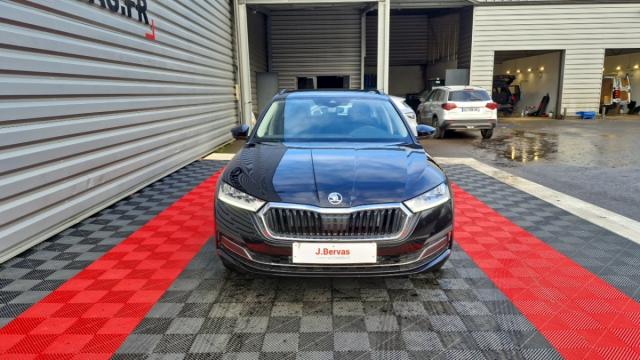 Skoda Octavia image 9