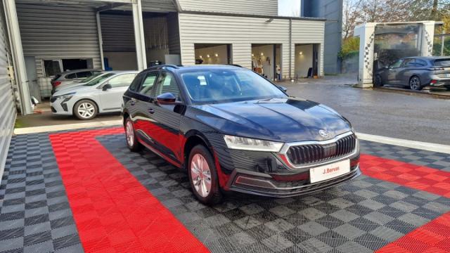 Skoda Octavia image 7