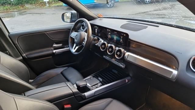 Mercedes Benz Glb image 4