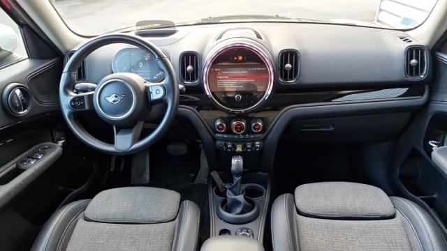 Mini Countryman image 7